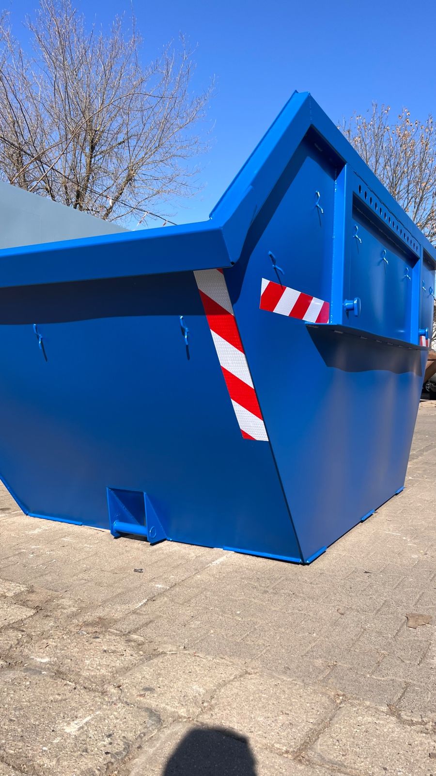 Absetzcontainer – Ansicht 8