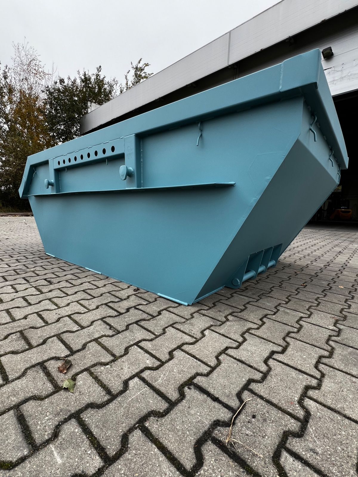 Absetzcontainer – Ansicht 4